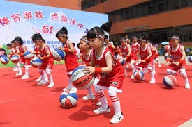 79-86到111-103！湖人逆转鹈鹕，詹眉30分彰显赛场统治力