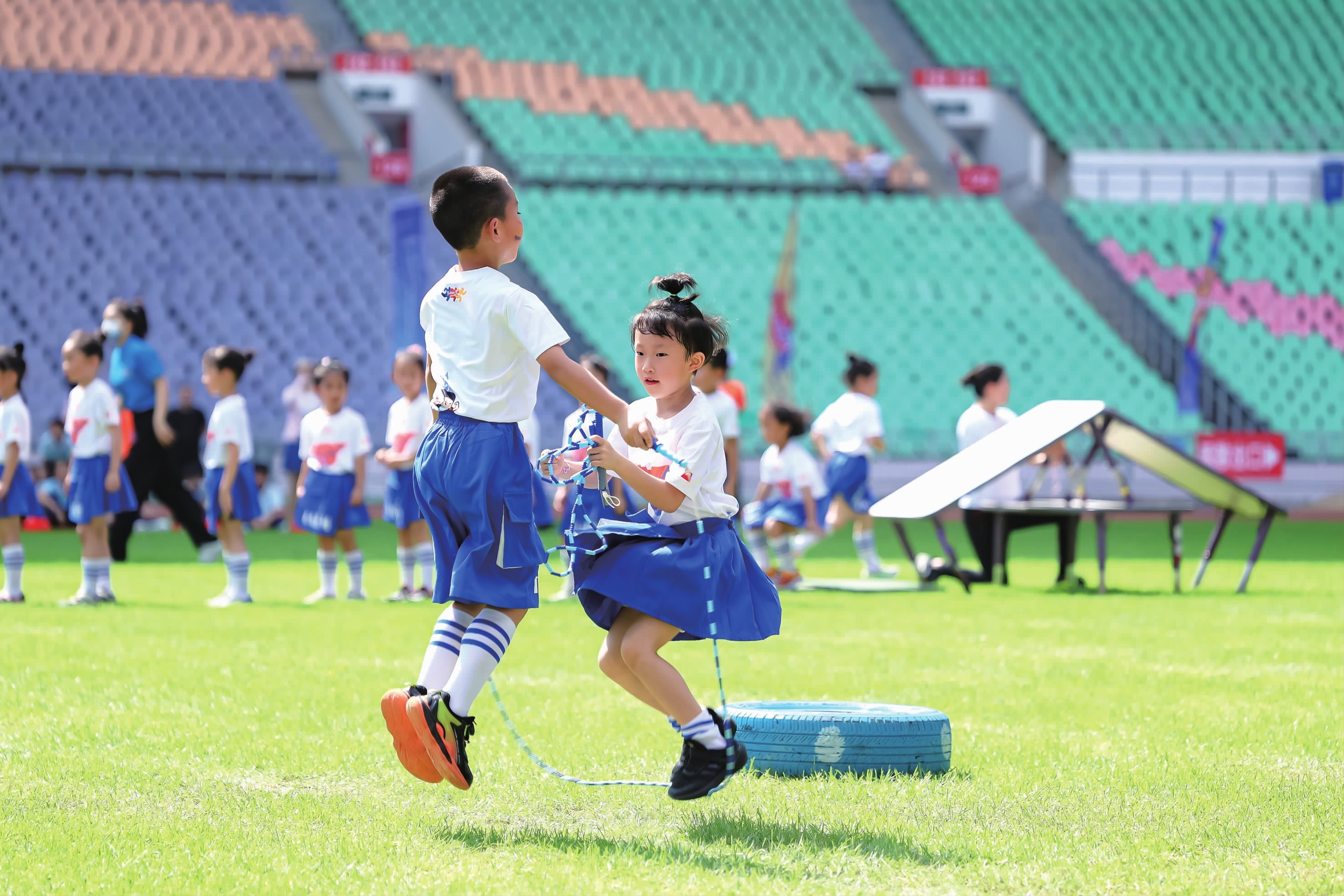 [天下足球]多特蒙德主场战胜门兴格拉德巴赫